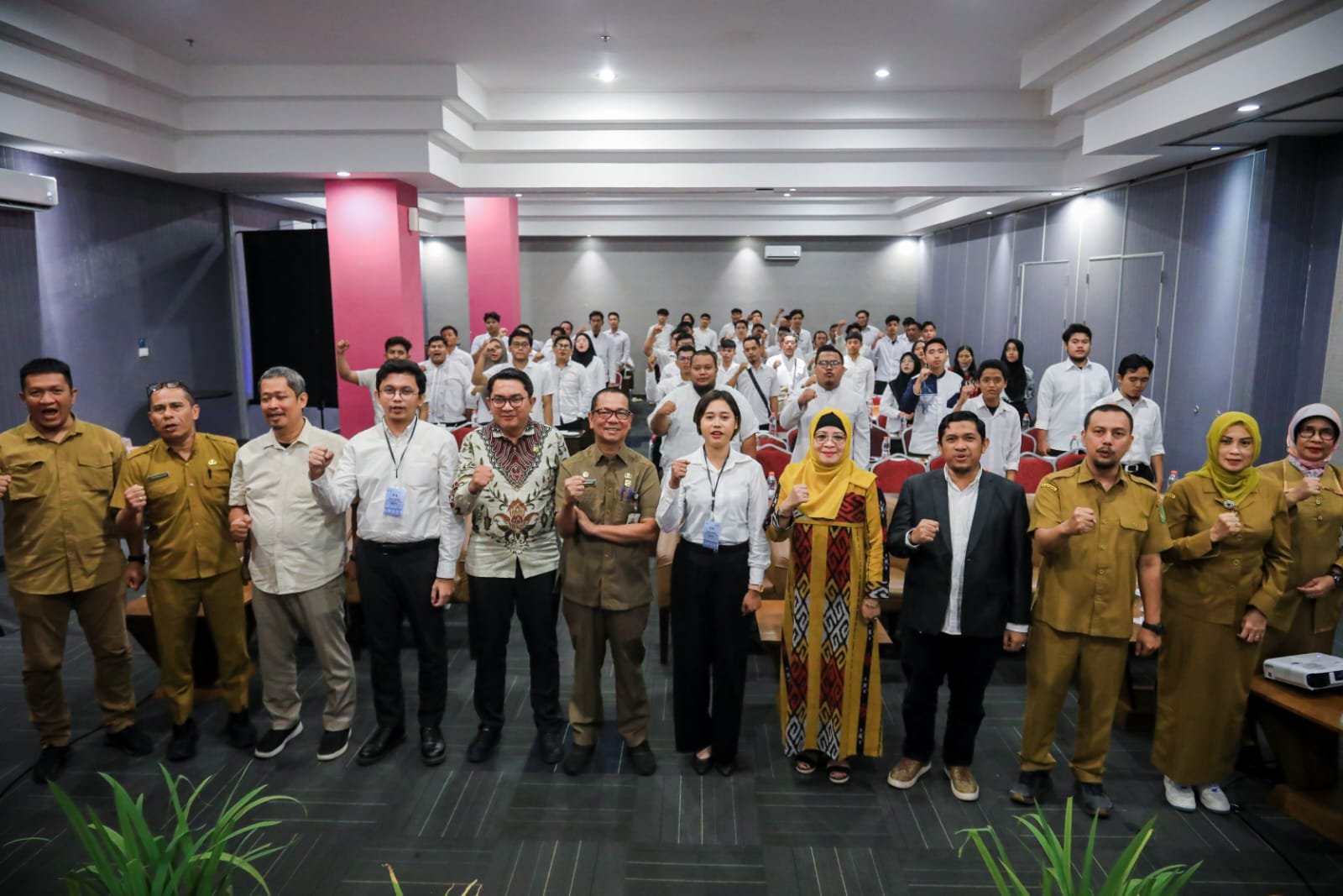 Pembinaan Generasi Muda Menyongsong