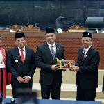 Pj Gubernur Sumatera Utara (Sumut) Hassanudin menghadiri Rapat Paripurna Peresmian Pengangkatan dan Pengucapan Sumpah/Janji Sutarto sebagai Ketua DPRD Provinsi Sumut Pengganti Antar Waktu 