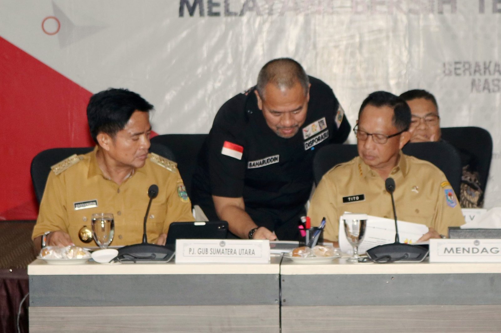 Penjabat (Pj) Gubernur Sumatera Utara (Sumut) Hassanudin mengikuti Rapat Koordinasi Persiapan PON XXI Aceh-Sumut di Kantor Kemenko PMK, Jakarta, Selasa (14/5). 