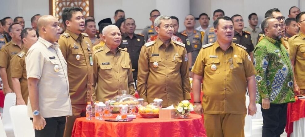 Pj.BupatiLangkatbersama pimpinan daerah lainnya