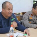 Taufik Zainal Abidin Siregar didampingi Wakapolres Asahan beri sambutan dalam acara Ramah Tamah dengan Serikat Buruh  