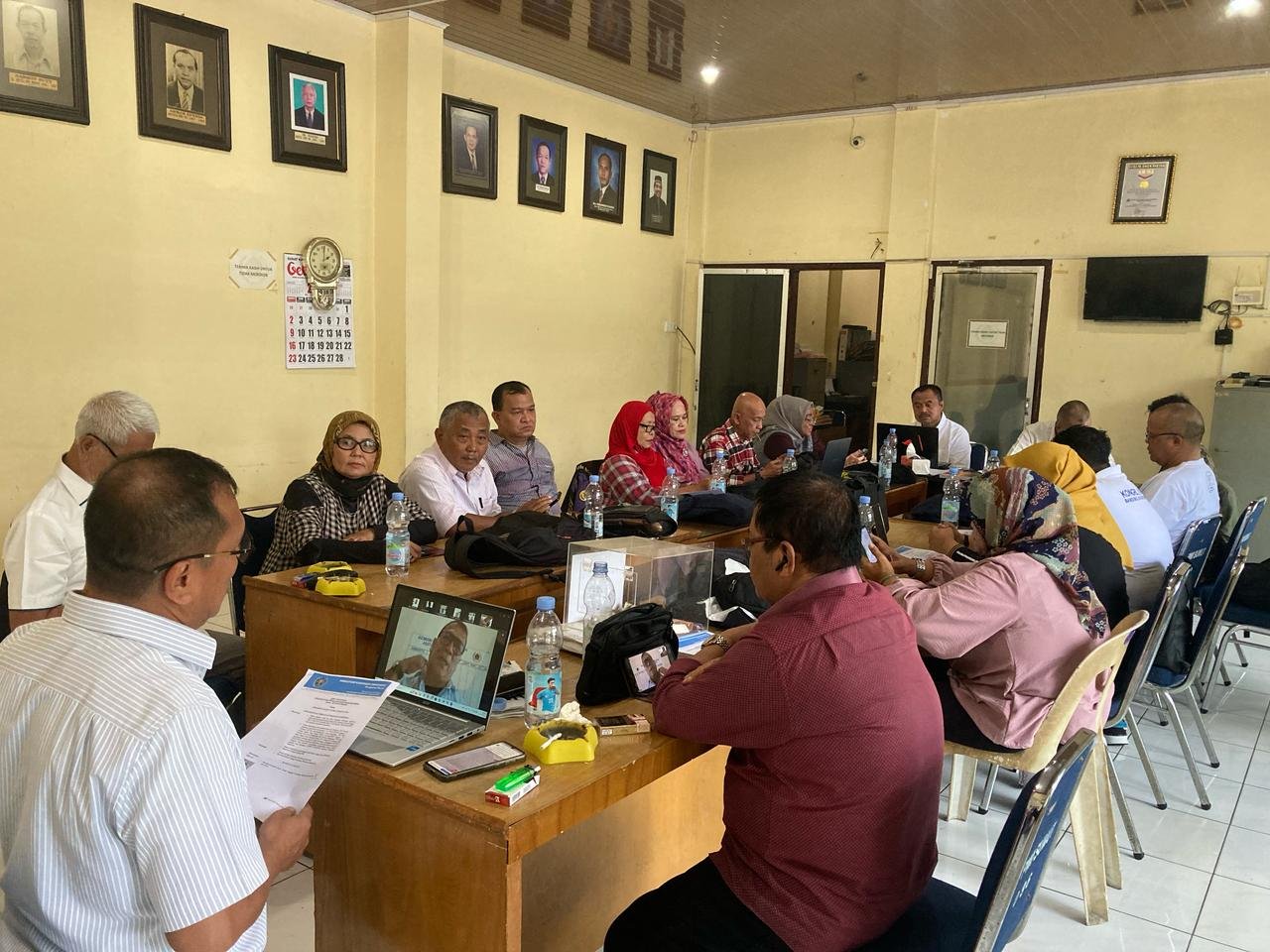 Suasana Rapat Pengurus PWI Sumut yang dipimpin langsung, Ketua Farianda Putra Sinik, SE