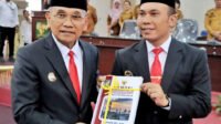 Bupati /Wakil Bupati Simalungun DR H Anton Achmad Saragih, bersama Benny Gusman Sinaga resmi memimpin Kabupaten Simalungun periode 2025-2030.