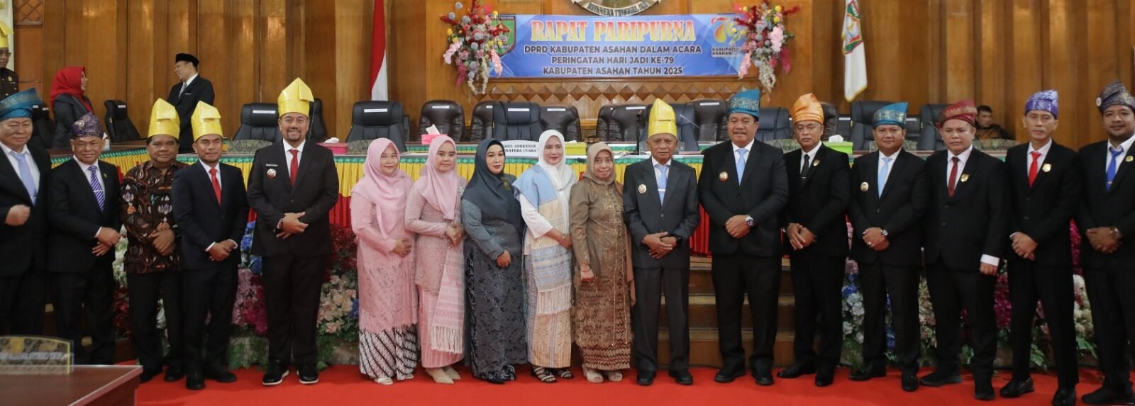 Wagubsu Surya, Bupati Asahan Taufik Zainal Abidin foto bersama Forkopimda Asahan usai Rapat Paripurna DPRD Asahan