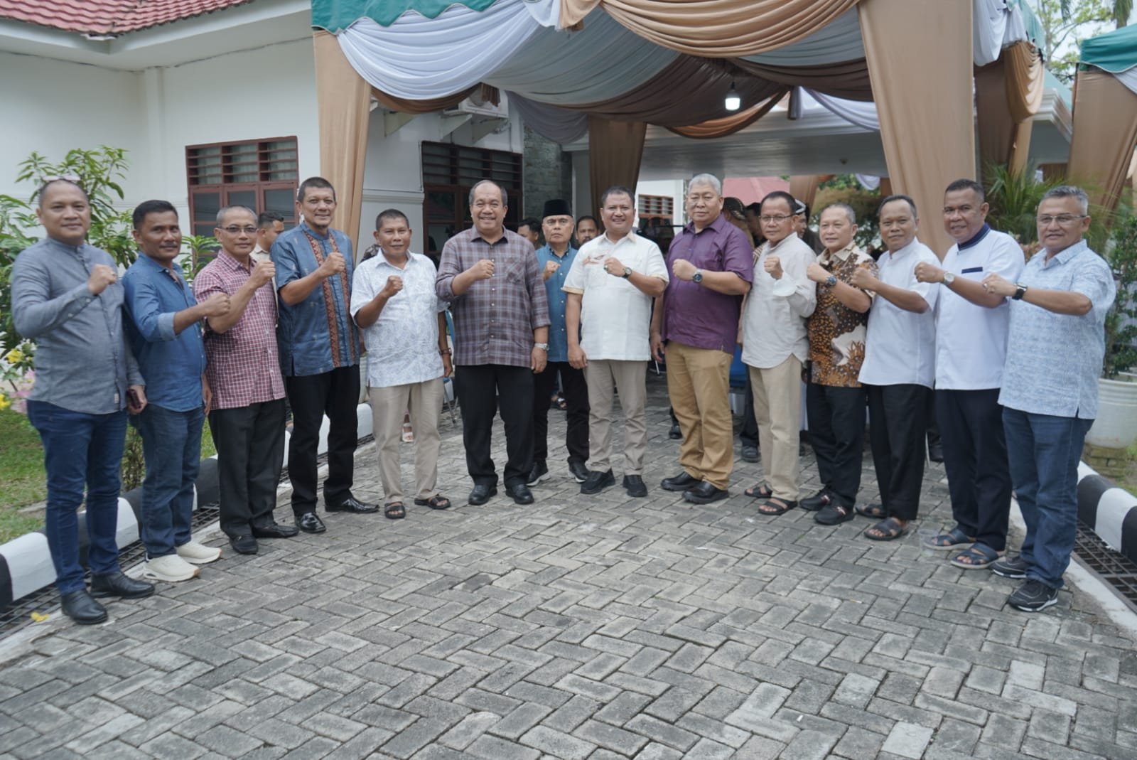 Wakil Bupati Asahan Rianto bersama Forkopimda Asahan di acara open house