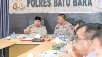 Kapolres bersama Bulati Batu Bara saat mengikuti webinar di ruang zom  Polres Batu Bara