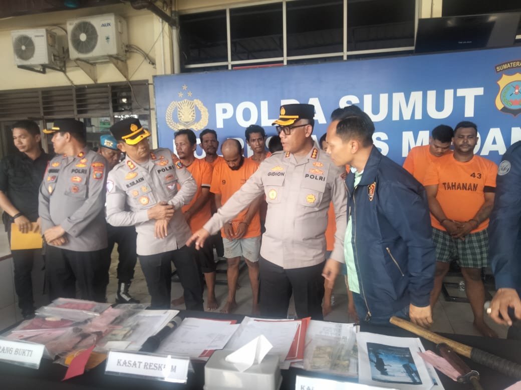 Polrestabes Medan bersama Polsek jajaran kembali tindak premanisme dan pelaku  pungli demi mewujudkan rasa aman dan nyaman bagi pengusaha, pedagang hingga warga, Sabtu (10/5/2025).