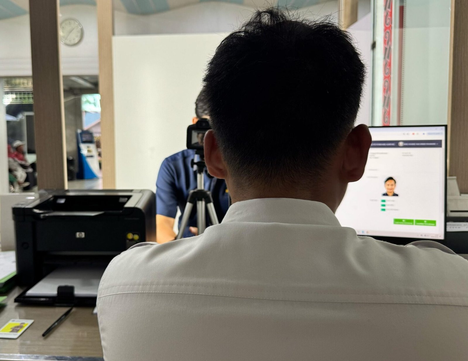 Kantor Imigrasi Kelas II TPI Pematangsiantar saat lakukan pelayanan pembuatan paspor.