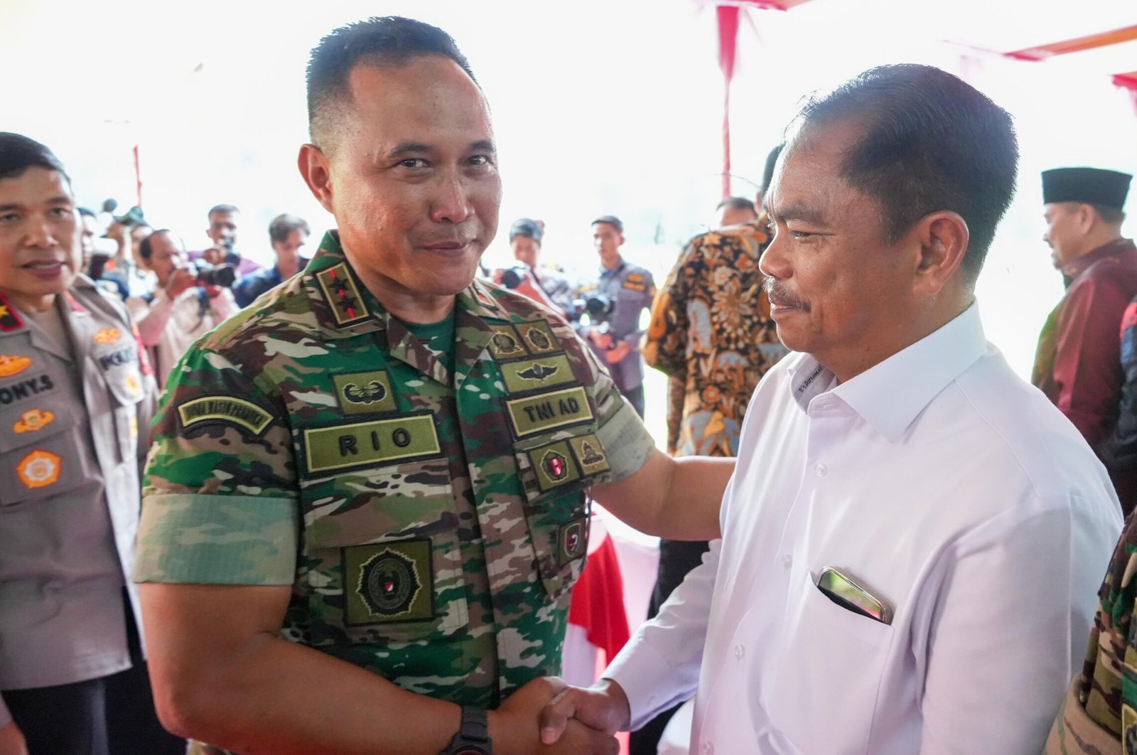Bupati Serdang Bedagai (Sergai) H. Darma Wijaya menghadiri acara syukuran Hari Ulang Tahun (HUT) ke-75 Kodam I/Bukit Barisan