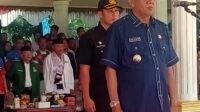 Bupati Langkat, H. Syah Afandin saat tampil sebagai pembina upacara