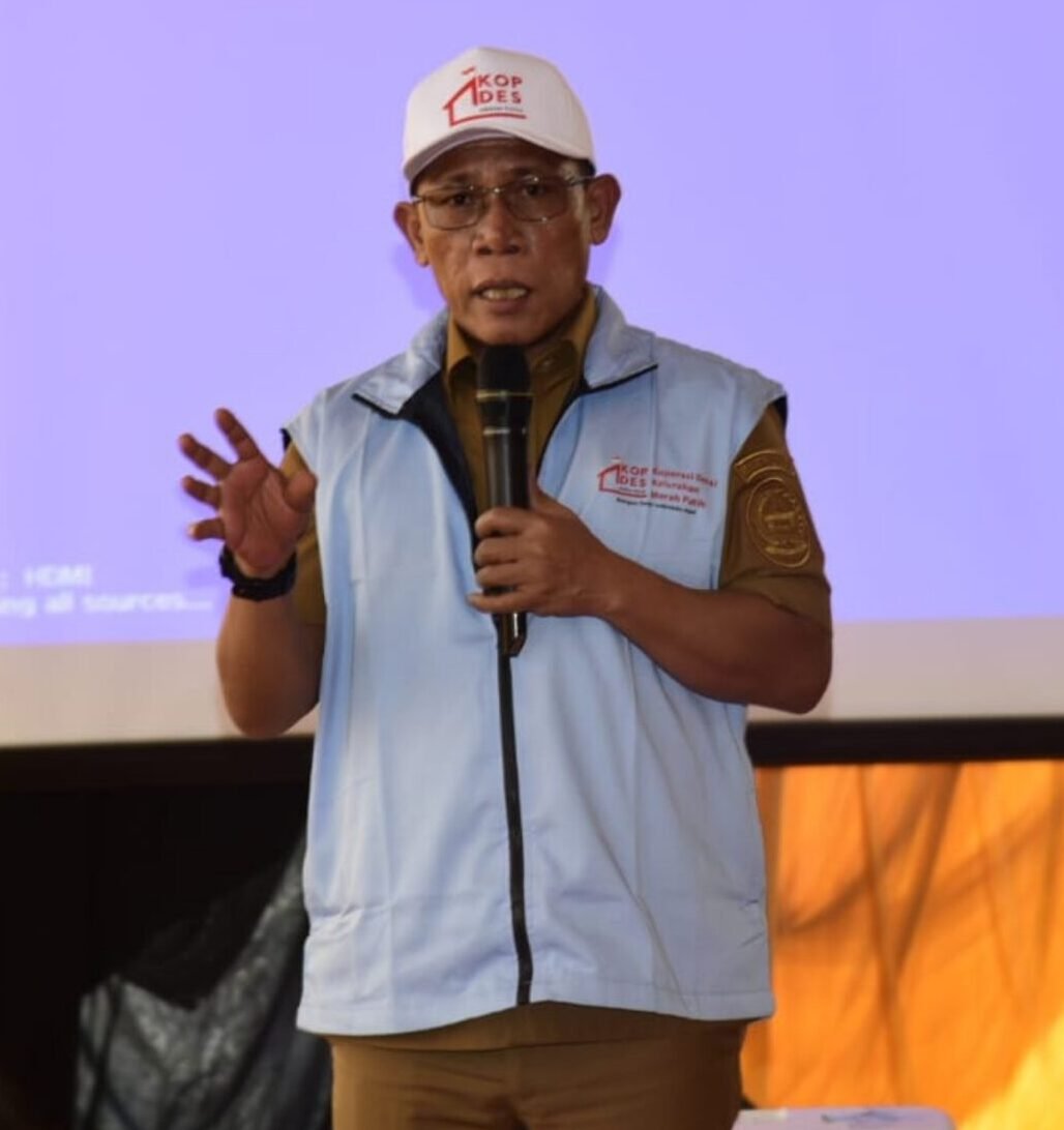 Bupati Tapteng Masinton Pasaribu, SH, MH