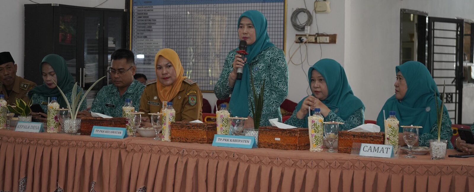 Ketua TP-PKK Kabupaten Asahan, Ny Yusnila Indriati Taufik sampaikan kata sambutan
