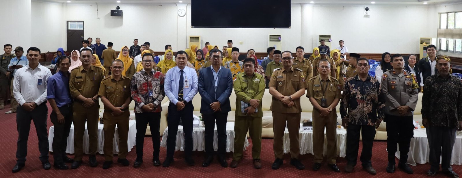 Muhammad Fadly Abdina bersama 31 pengurus KMP se- kota Tanjung Balai