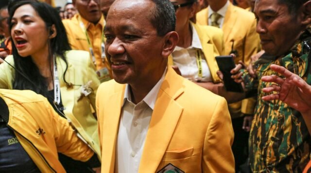 Bahlil Lahadalia Terancam dilengserkan dari Golkar