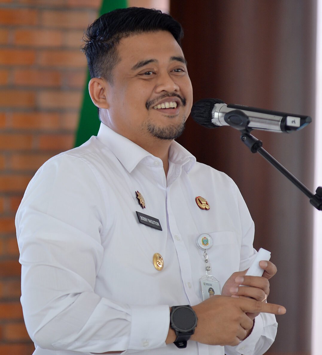 Gubsu, Bobby Nasution