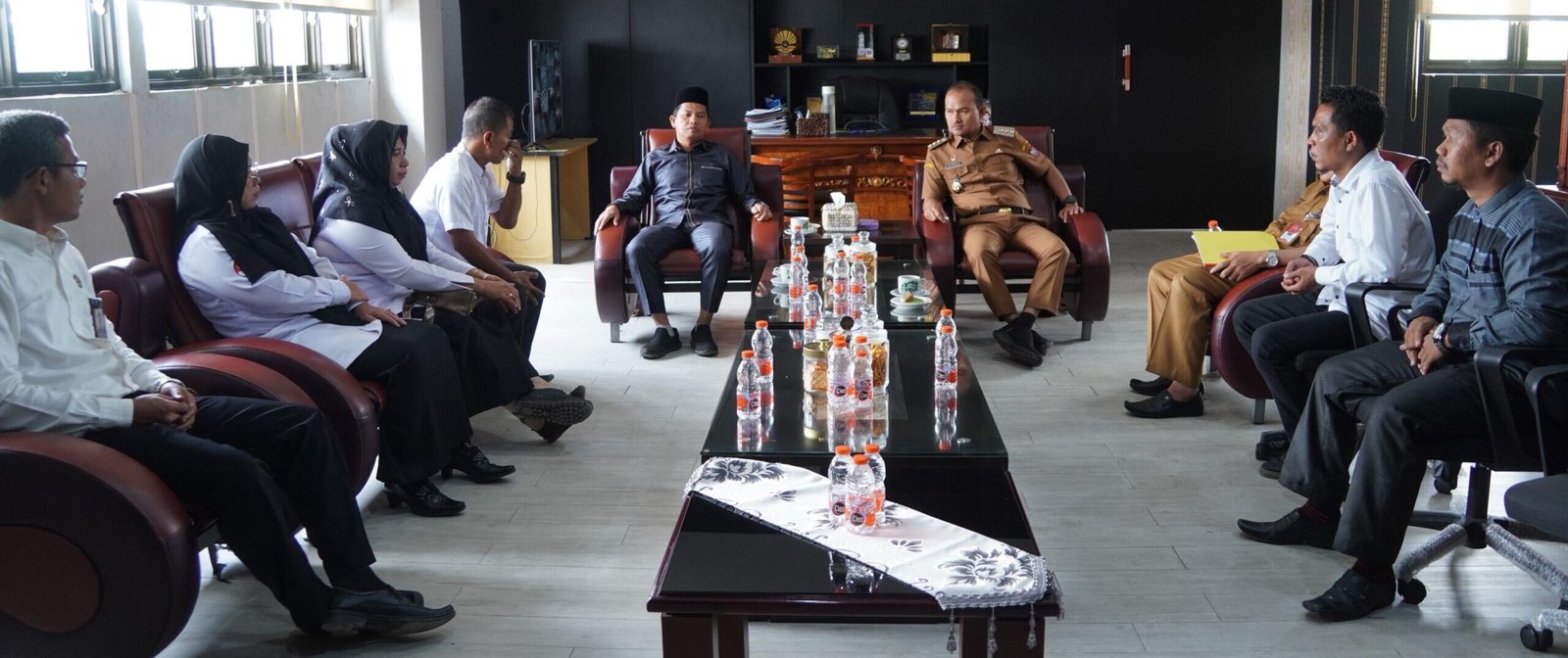 Wali kota Tanjung Balai Mahyaruddin Salim saat menerima audiensi BWI Kota Tanjung Balai