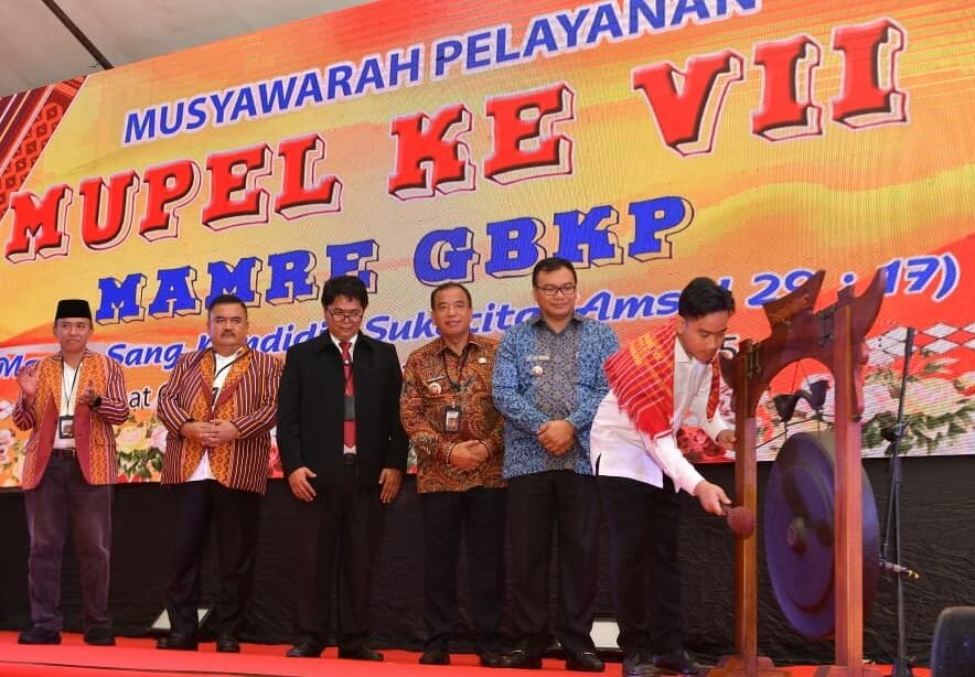 Wakil Presiden, RI Gibran Rakabuming saat membuka Musyawarah Pelayanan (Mupel) Mamre Gereja Batak Karo Protestan (GBKP) di Retreat Centre GBKP, Desa Sukamakmur, Kecamatan Sibolangit, Kabupaten Deli Serdang