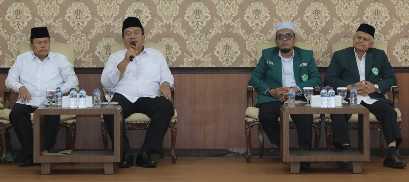 Taufik Zainal Abidin sampaikan arahat kepada Al-Washliyah Kabupaten Asahan.