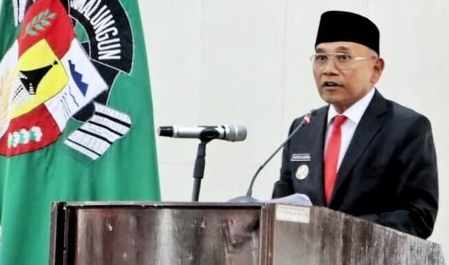 Bupati Simalungun saat sampaikan Pengantar Nota Keuangan Rancangan Perubahan APBD TA 2025.