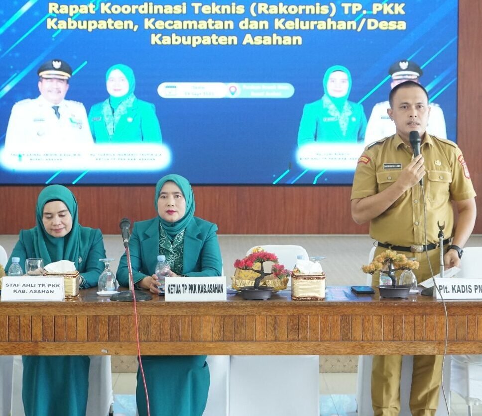 Plt Kepala Dinas PMD, Darwinsyah Lubis, sampaikan kata sambutan*