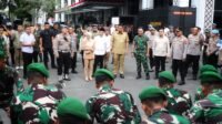 Gubernur Sumut, Bobby Nasution bersama Forkopimda Sumut saat diwawancarai para wartawan di Kantor DPRD Sumut, Jalan Imam Bonjol, Medan (1/9/2025).