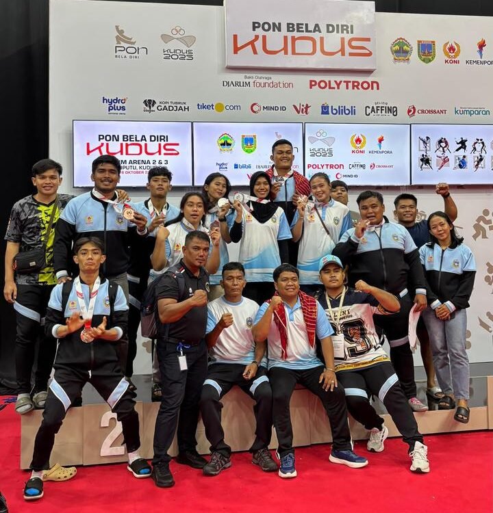 Tim Gulat Sumatera Utara di PON Beladiri di Kudus. *Foto/IMC/Ist#