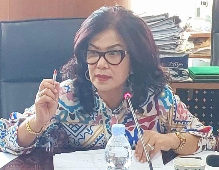 Juru Bicara Fraksi Gerindra DPRD Medan  Dame Duma Sari Hutagalung