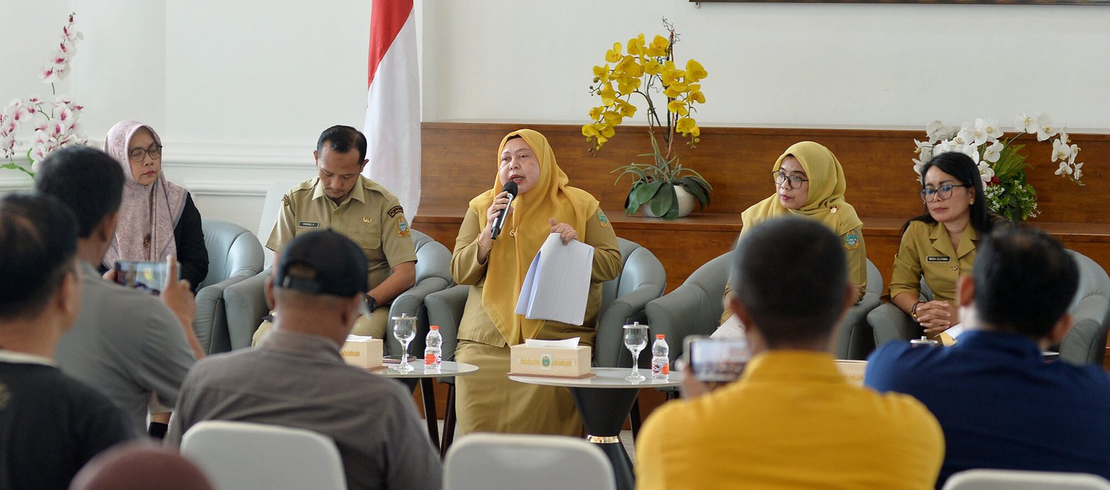 Pemerintah Provinsi Sumatera Utara (Sumut) melalui Biro Hukum Sekretariat Daerah Provinsi Sumut melakukan Konferensi Pers terkait Perkembangan Program Hasil Terbaik Cepat (PHTC) Program Perlindungan Rakyat melalui Restorative Justice (Prestice) Gubernur Sumut. Kegiatan yang difasilitasi Dinas Kominfo Sumut ini berlangsung di Lobby Dekranasda Lantai 1 Kantor Gubernur Sumut Jalan Diponegoro Kota Medan