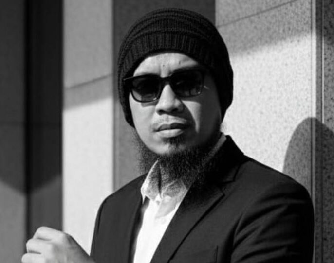 Bambang Taidi refleksikan cinta dan spiritualitas dalam balutan pop retro lewat rilis album lagu Pujaanku.