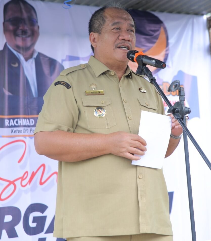 Taufik Zainal Abidin sampaikan kata sambutan di acara Peringatan HUT ke-14 Nasdem.