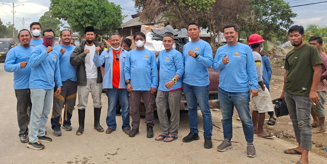 JAGATARA di bawah pembinaan Dewan Pembina Agus Andrianto dan Ketua Umum Edy Koesriadi menyalurkan bantuan bagi korban banjir bandang di Aceh Tamiang