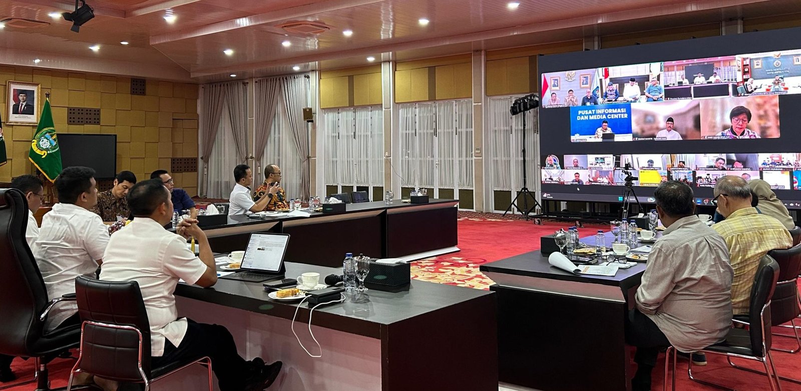 Rakor Pembahasan membangun rumah hunian untuk korban bencana di Sumatera Utara..