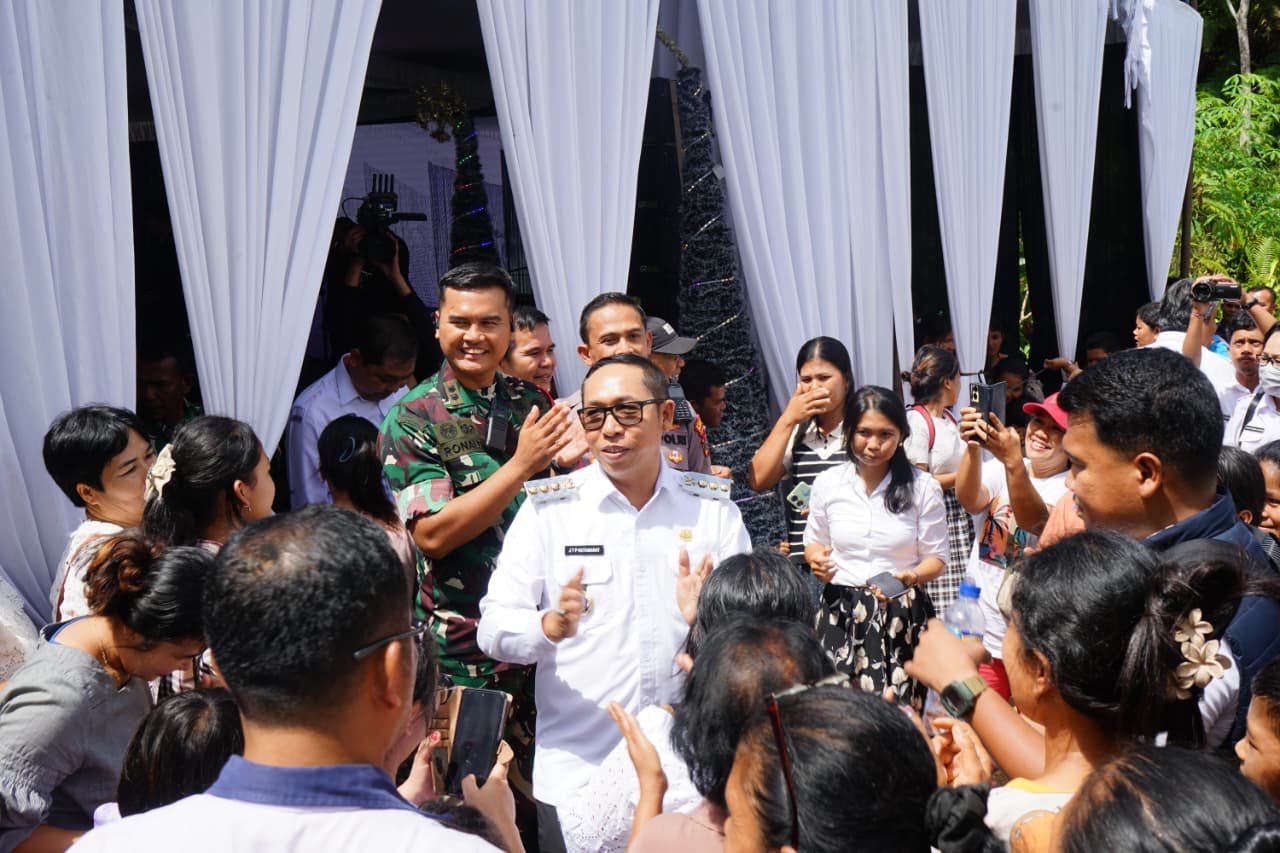 Natal bersama dua Kementerian dengan warga GKPI Sibalanga secara daring di Jakarta.