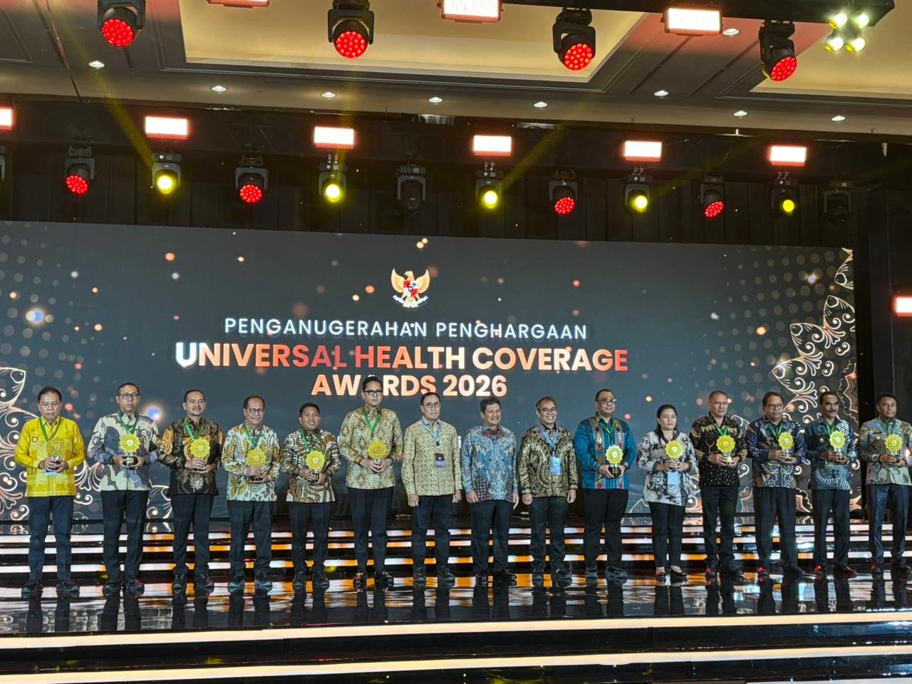Taput terima penghargaan Universal Health Coverage Awards 2026.