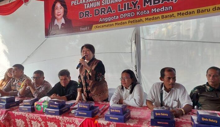 Anggota DPRD Medan DR Dra Lily MBA MH 