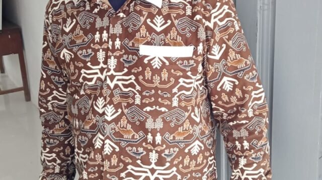 Diduga peralat - Liberty Manalu Ketua Komite Sekolah.