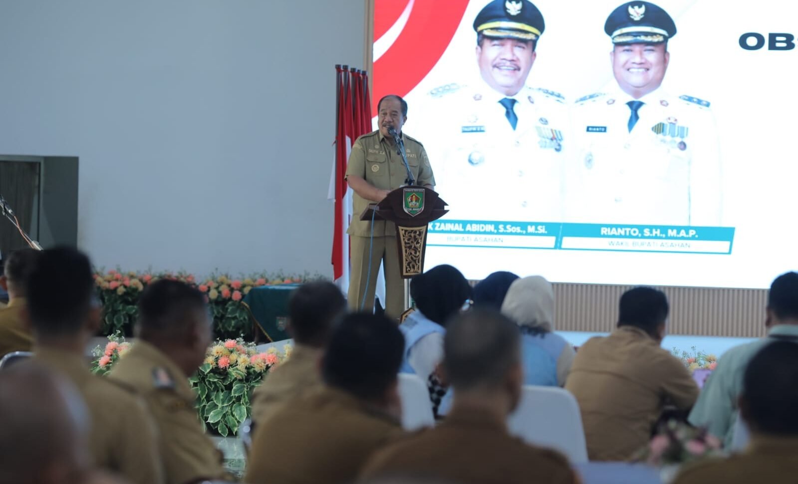 Bupati Asahan Taufik Zainal Abidin sampaikan kata sambutan saat kunjungan Tim KPK RI ke Kabupaten Asahan.