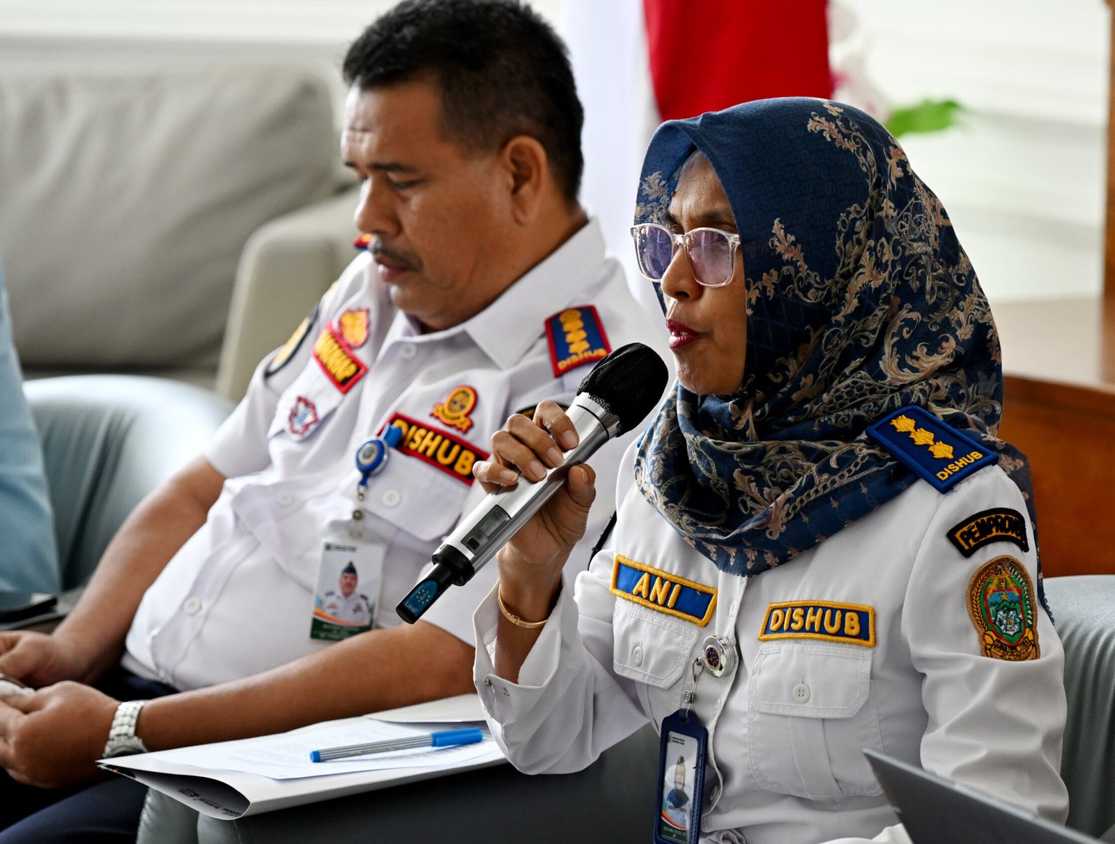 Dinas Perhubungan Provinsi Sumatera Utara, memberikan keterangan Pers kepada awak media terkait “Realisasi Bus Listrik Medan, Binjai, Deliserdang (Mebidang), Mudik Gratis dan Jalur Aman Pulang Kampung" di Lobby Dekranasda Lt.1, Kantor Gubernur Sumatera Utara, Jumat (6/3/2026).