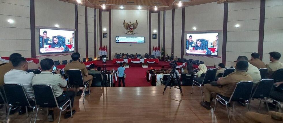 Sidang Paripurna DPRD Kota Medan dengan agenda Laporan Pelaksanaan Reses IV masa Persidangan I tahun sidang 2025–2026 di Gedung DPRD Medan, Senin (19/1/26)