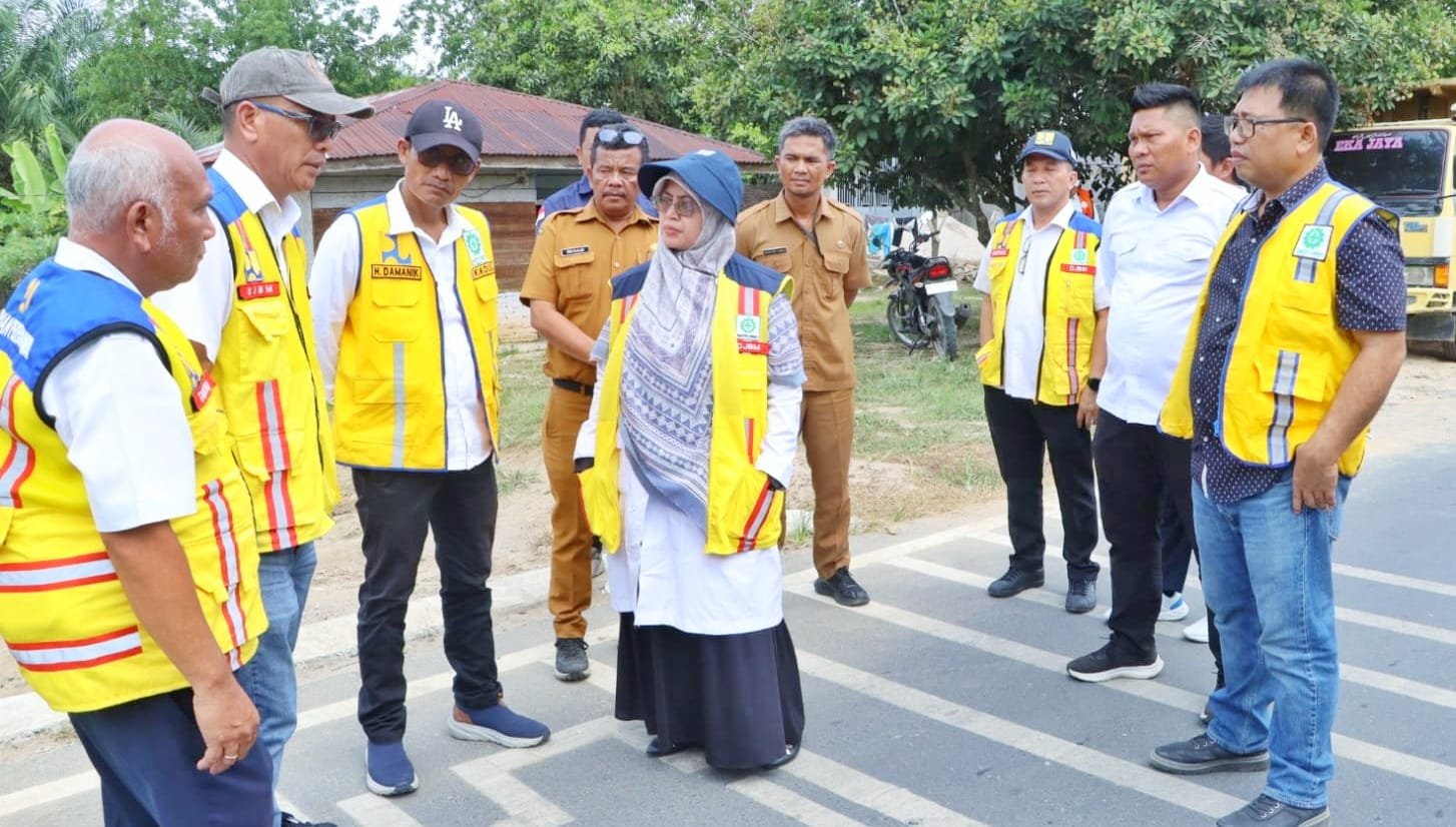 Pemkab Simalungun saat dampingi tim dari Balai Besar Pelaksanaan Jalan Nasional Sumut. 