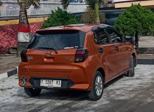 Ini mobil yang dikejar kejar debkolektor