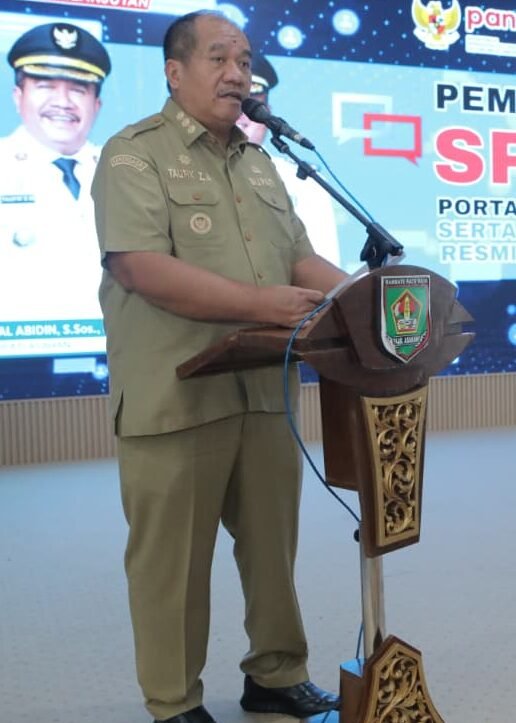Taufik Zainal Abidin saat memberikan pengarahan kepada OPD Pemkab Asahan