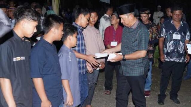 Bupati Taput JTP Hutabarat menghadiri Halal Bilhalal se Wilayah Pahae,pererat tali silaturahmi kebersamaan.