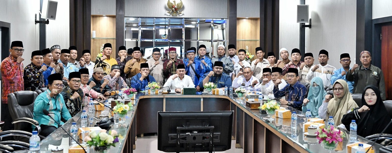 Penjabat (Pj) Sekretaris Daerah Provinsi Sumatera Utara (Sumut) Sulaiman Harahap menghadiri silaturahmi bersama Pengurus Lembaga Pengembangan Tilawatil Quran (LPTQ) Sumut di Aula Pemuda Lantai II Kantor Dinas Pemuda dan Olahraga Sumut, Rabu (29/4/2026).