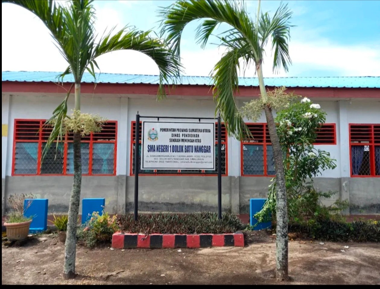 Sekolah Dolok Batu Nanggar Kabupaten Simalungun.