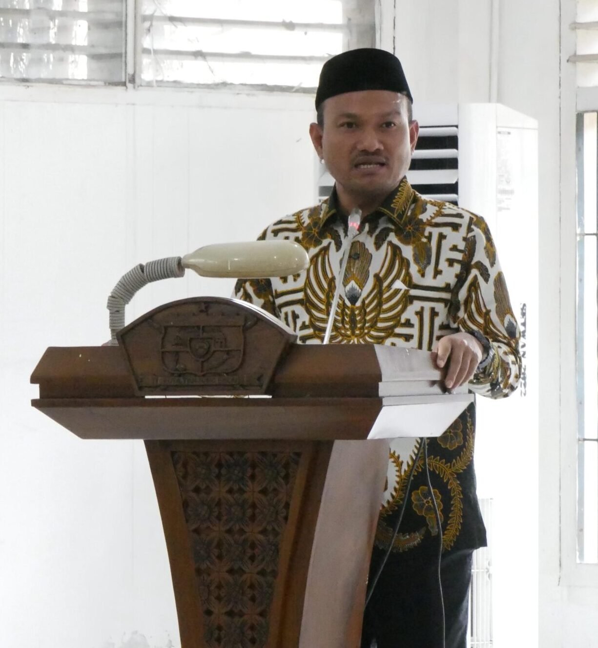 Mahyaruddin sampaikan sambutan dalam rapat paripurna DPRD Tanjung Balai