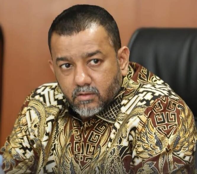 anggota Pansus pembahasan PAD Rommy Van Boy 