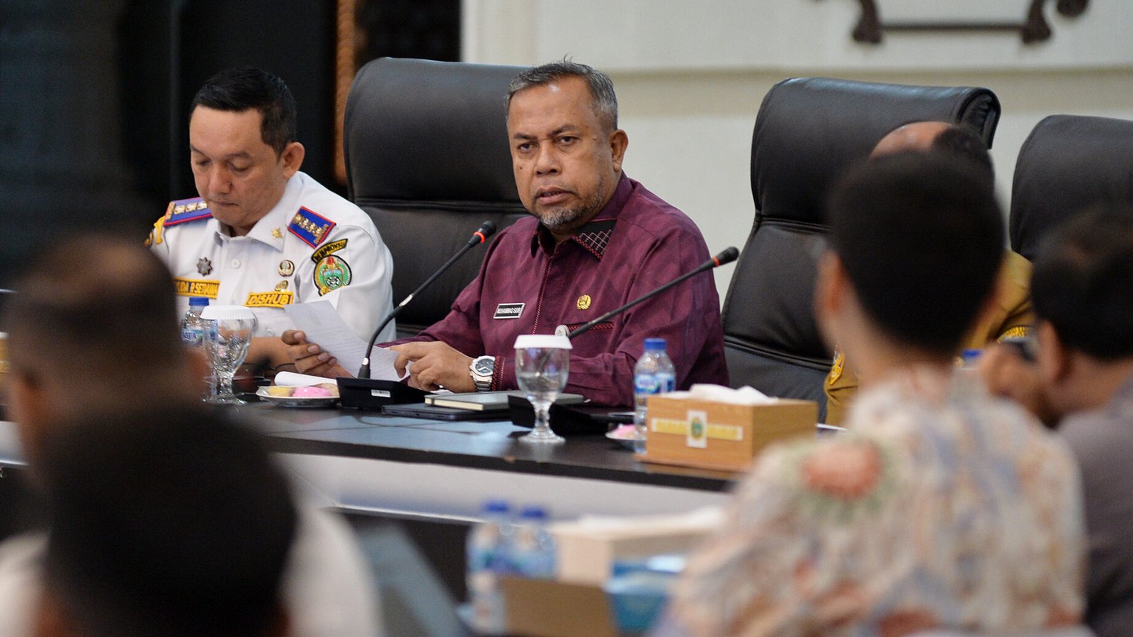 Asisten Administrasi Umum Sekretariat Daerah Provinsi Sumatera Utara (Sumut) Muhammad Suib memimpin Rapat Persiapan Penyelenggaraan Trail Of The Kings (TOTK) Lake Toba by UTMB Tahun 2026 di Aula Raja Inal Siregar Kantor Gubernur Sumut Jalan Diponegoro Kota Medan, Selasa (12/5/2026). Gelaran ini merupakan lari lintas alam yang akan diselenggarakan pada 11-14 Juni mendatang.