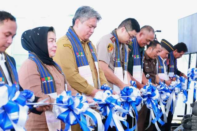 Pemberangkatan massal peserta magang dan pekerja mandiri ke Jepang.