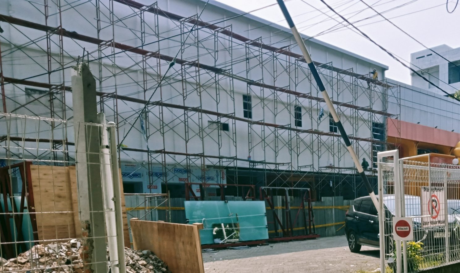 Inilah bangunan "Liar" yang akan dijadikan Showroom